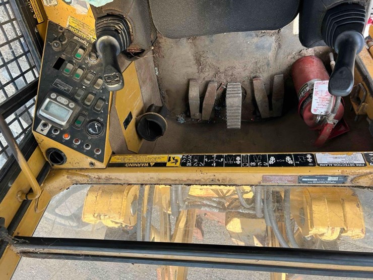 2013-tigercat-720e-image-39