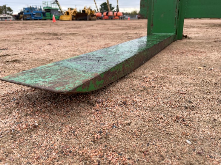 john-deere-175-image-3