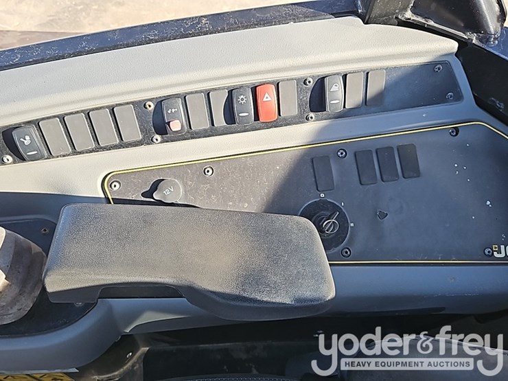 2023-jcb-407-image-22