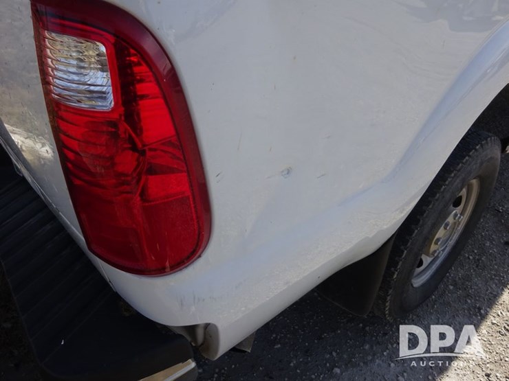 2011-ford-f250-image-35