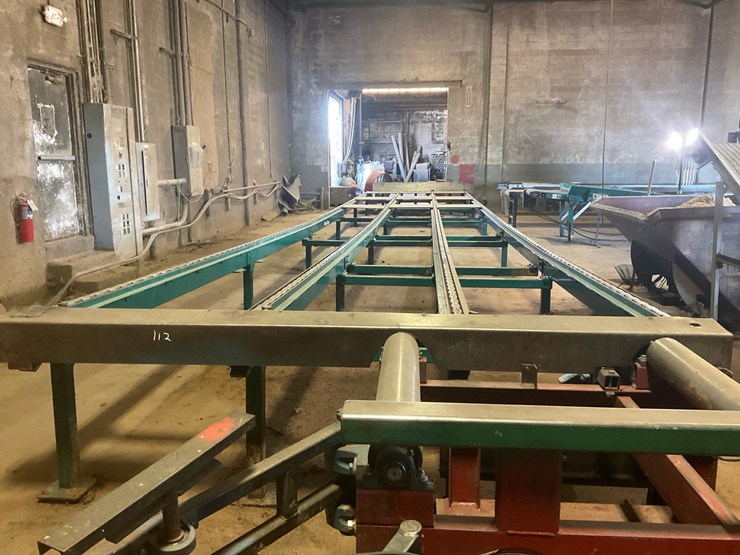 #112-•-2014-wood-mizer-green-chain-image-1