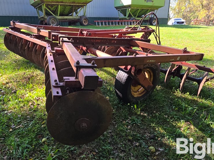 massey-ferguson-52-image-5