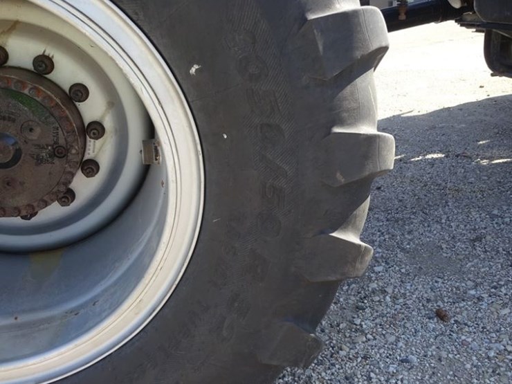 2011-case-ih-titan-4530-image-43