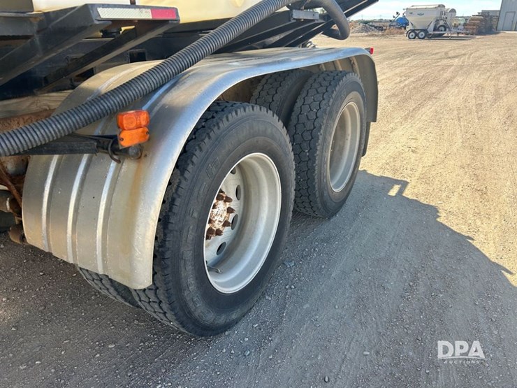 1991-international-9400-image-14