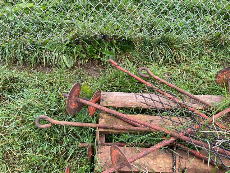 #8149-•-misc-steel-anchors-image-3