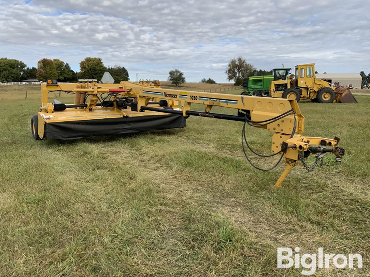 2011-vermeer-mc1030-image-3