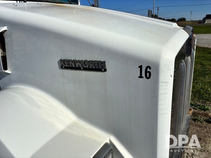 2007-kenworth-t800-image-51