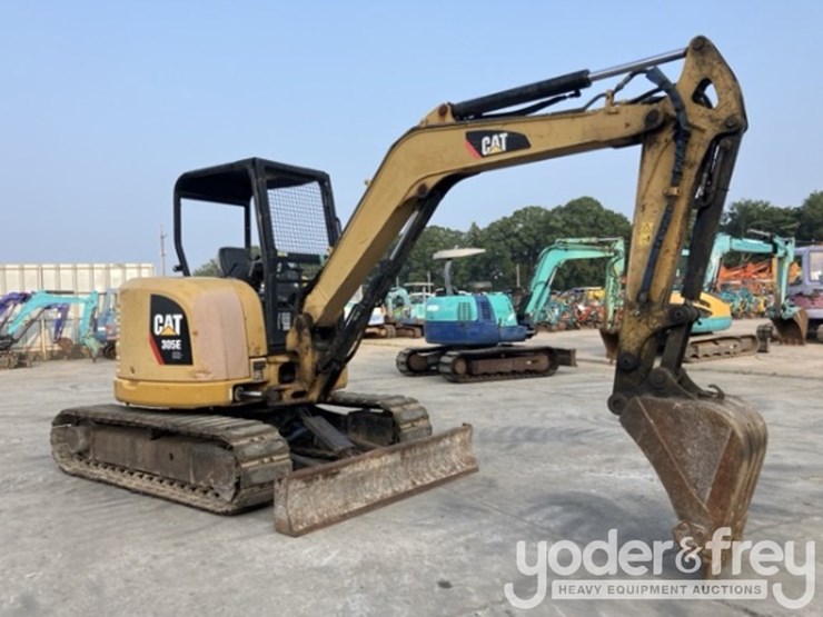 2014-caterpillar-305e-cr-image-4