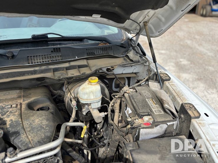 2013-dodge-ram-1500-image-36