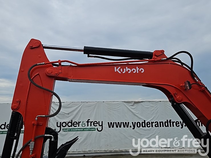 2012-kubota-kx161-image-18