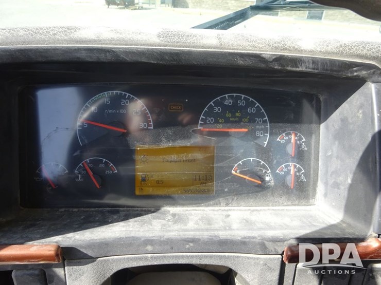 2007-volvo-vnl-day-cab-truck-(pz13987,-unit-110)-image-103