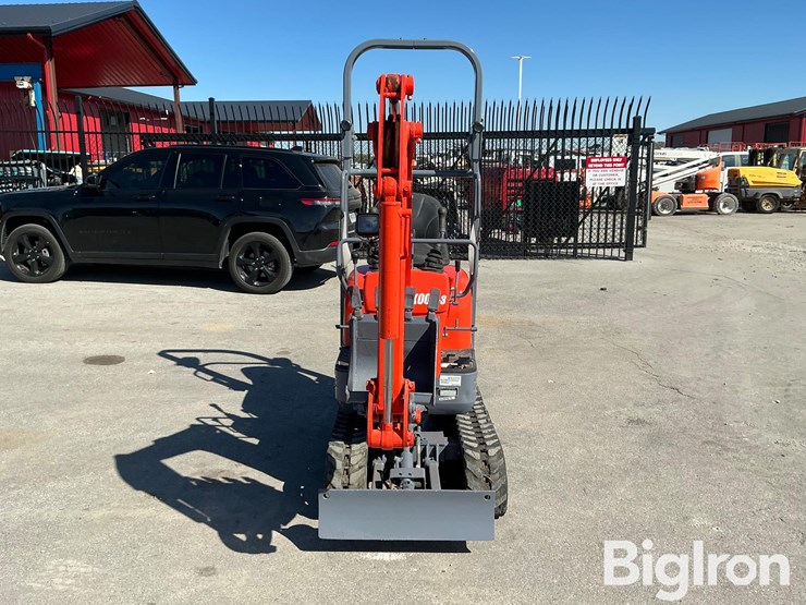 2019-kubota-k008-3-image-2