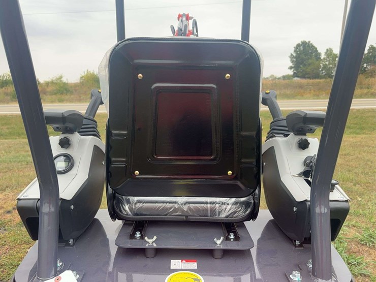 mini-excavator-mx12rx-image-26