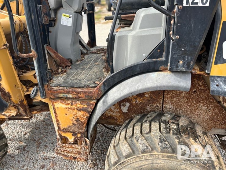 2015-caterpillar-903c2-image-17