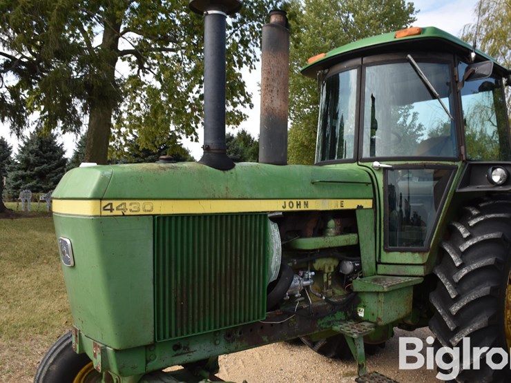 john-deere-4430-image-10