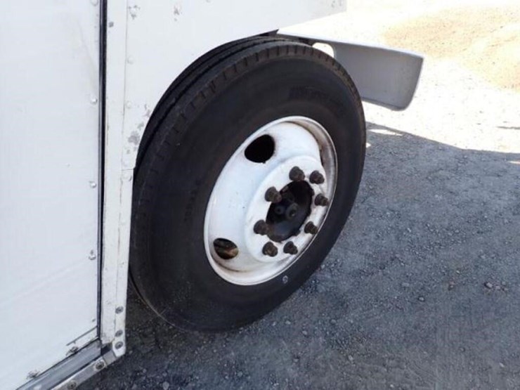 2004-international-1652-image-35