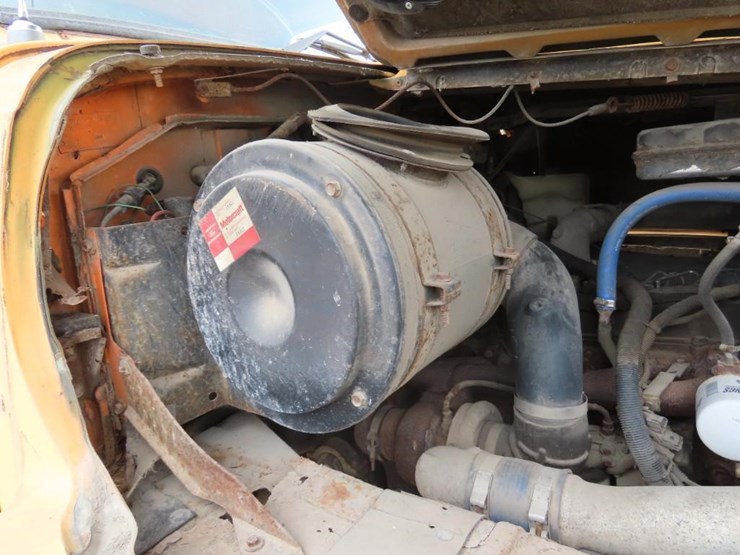 1996-ford-l9000-image-26