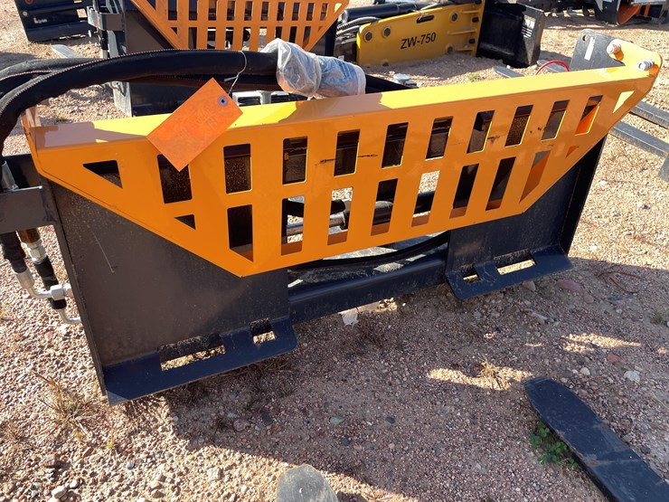 #4089-•-wolverine-pallet-fork-hydraulic-adjustable-attachment-image-2