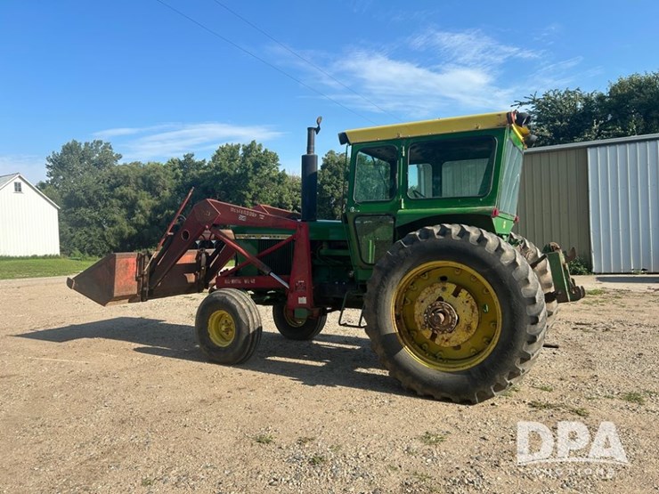 1972-john-deere-4320-image-3