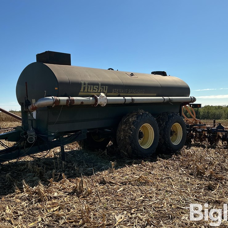 Husky T/A Liquid Manure Spreader