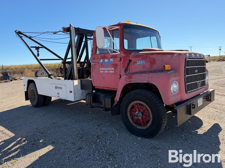 1986-ford-ln7000-image-3