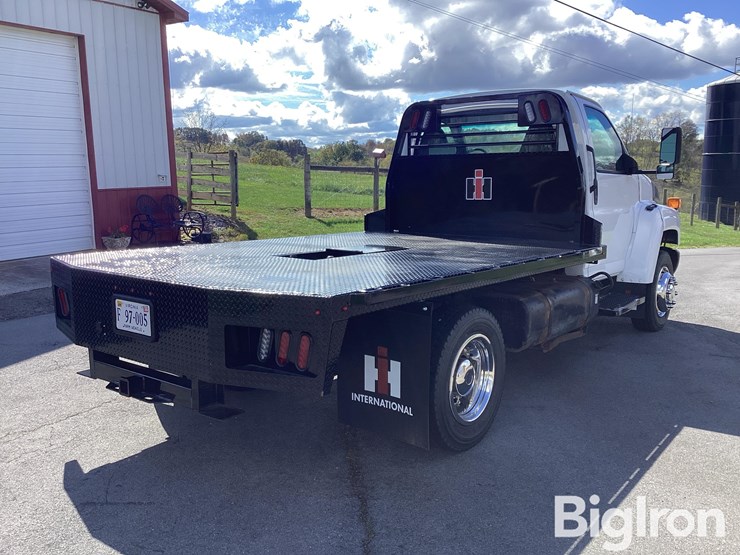 2006-gmc-topkick-image-5