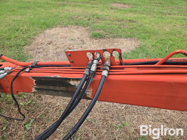 new-holland-1475-image-11