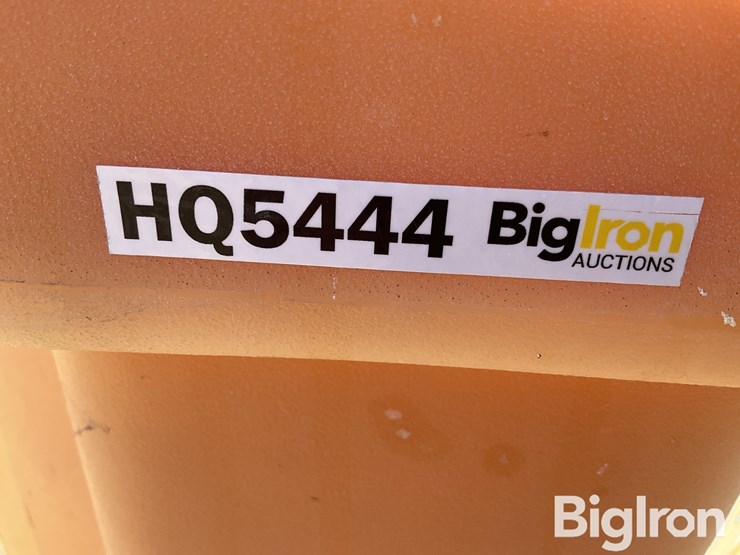 monsanto-250-gallon-liquid-fertilizer-poly-shuttle-image-15