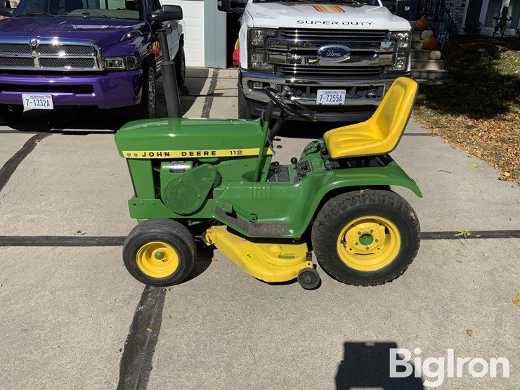 1969-john-deere-112-image-8