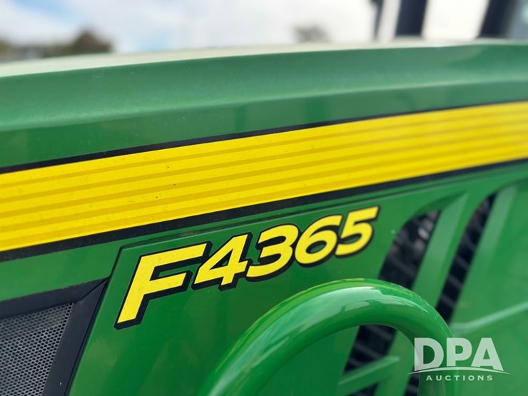 john-deere-f4365-image-108