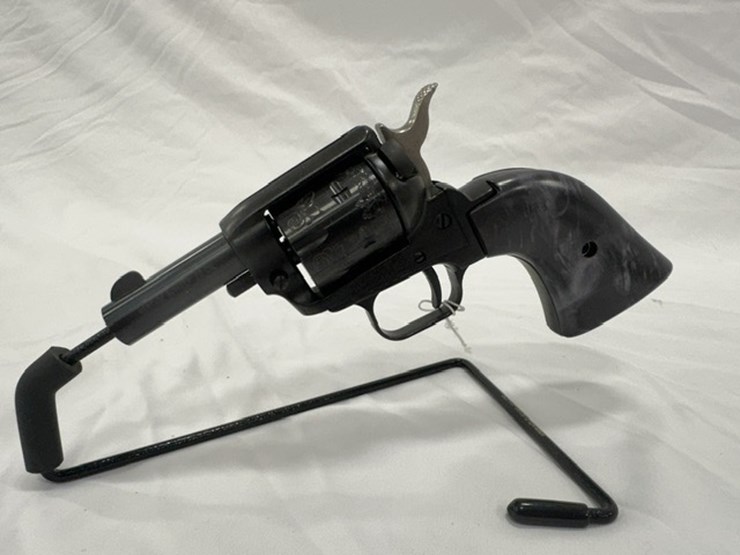 #2025-00047-•-heritage-barkeep-revolver-image-8