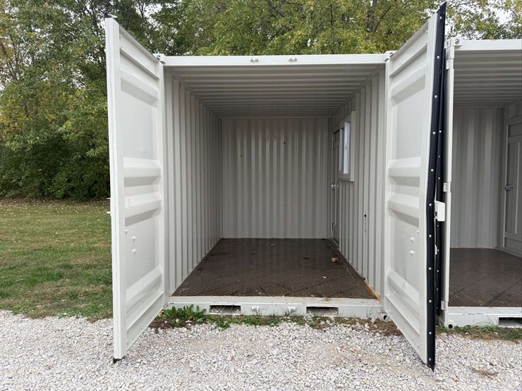 12-ft-small-shipping-container-image-2