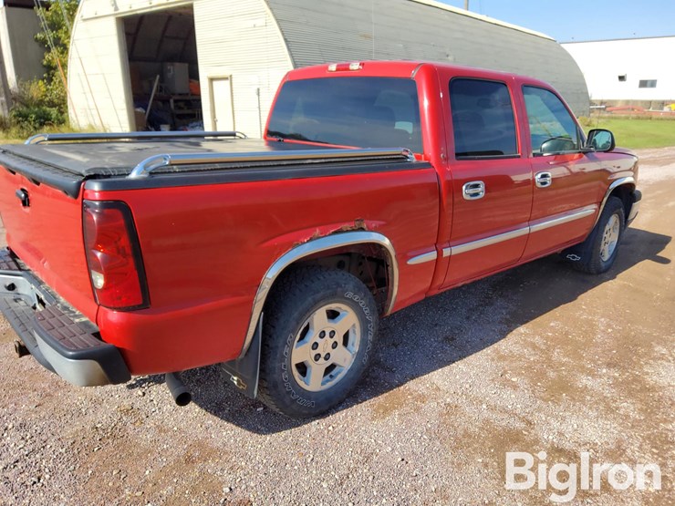 2005-chevrolet-silverado-1500-image-5