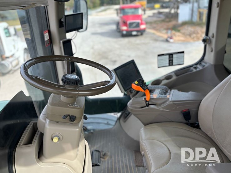 2019-john-deere-r4038-image-102