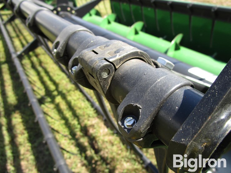 2018-john-deere-625f-image-16