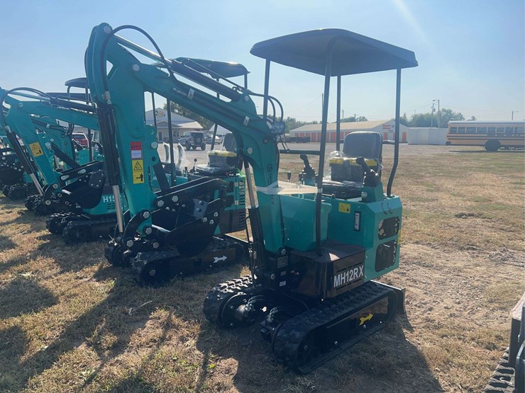 mini-excavator-mh12rx-image-1