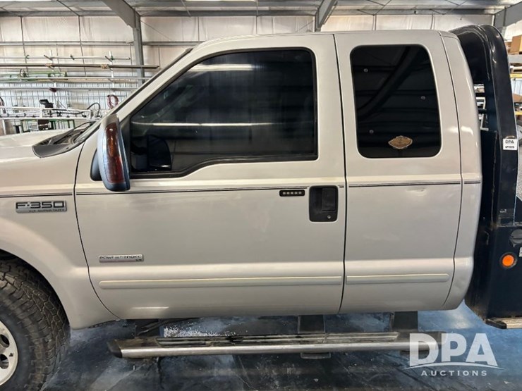 2006-ford-f350-xlt-image-27