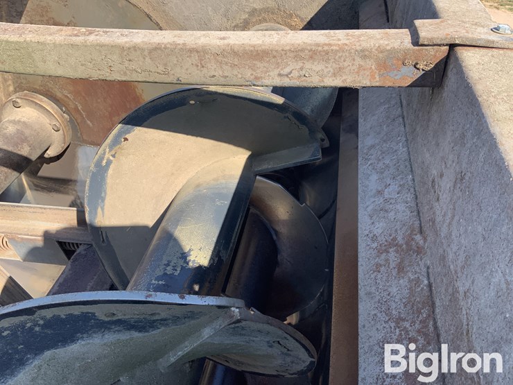 2001-international-4700-image-15