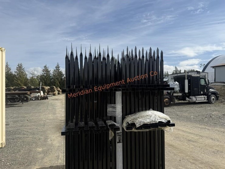 10'-x-7'-wrought-iron-style-steel-site-fence-image-7
