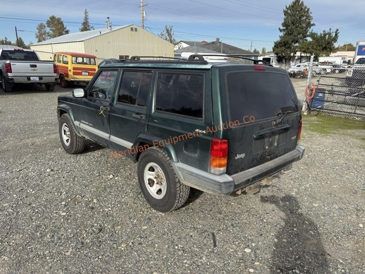 2001-jeep-cherokee-image-4