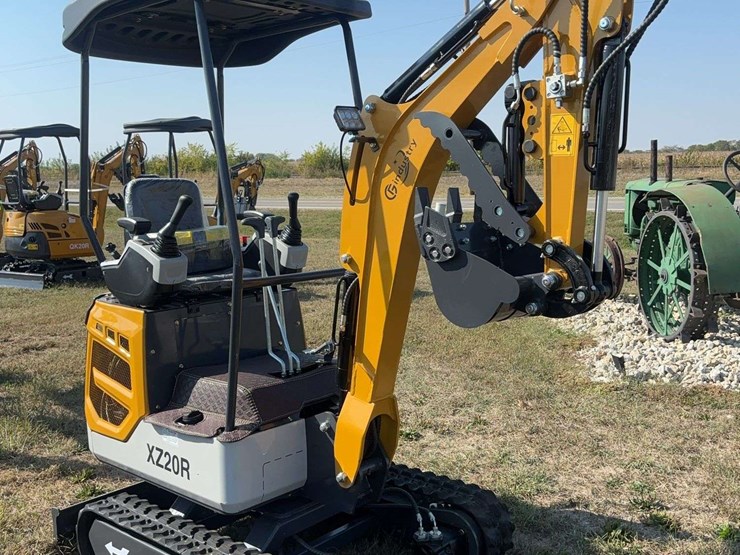 mini-excavator-xz20r-image-9