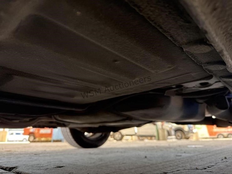 2005-honda-civic-sdn-image-25