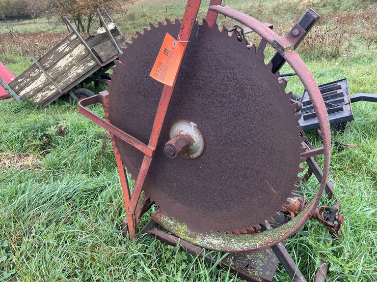 #8128-•-vintage-chop-saw-image-12