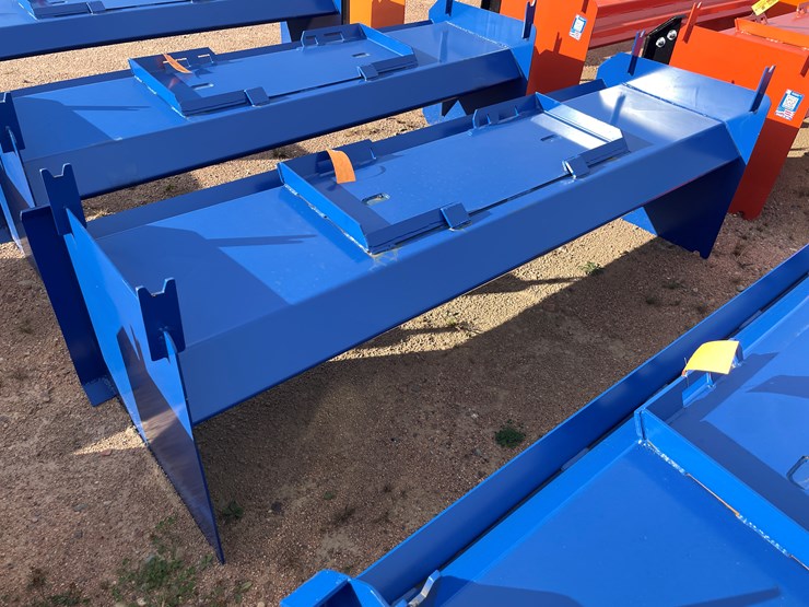 #4065-•-8'-snow-pusher-attachment-image-1