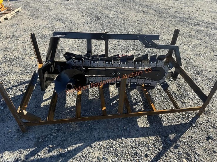 ir-mini-skid-steer-hyd-trencher-image-1