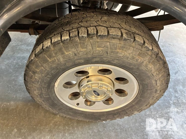 2006-ford-f350-xlt-image-32