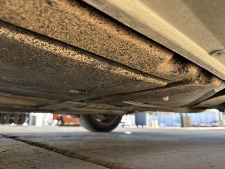 2008-bmw-528i-sdn-image-26