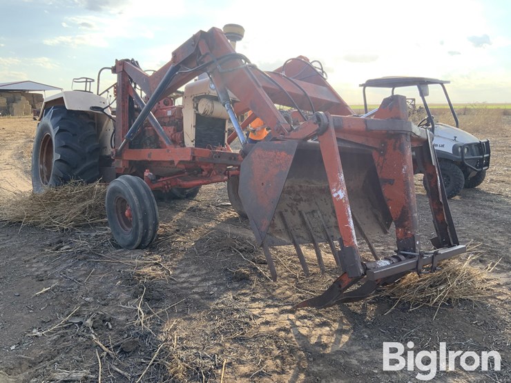 case-1032-2wd-tractor-image-3