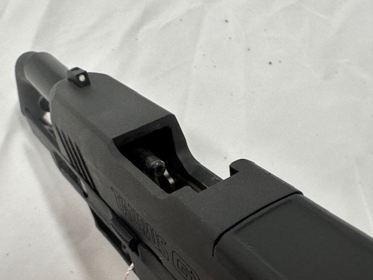 #2025-00059-•-taurus-gx4-pistol-image-42