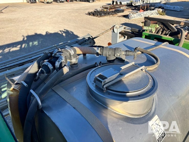 2013-john-deere-4830-image-106